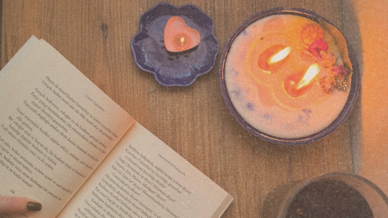Candles, tea and a book